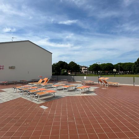 Villaggio Luna Swimmingpool- Agenzia Cocal Caorle Extérieur photo
