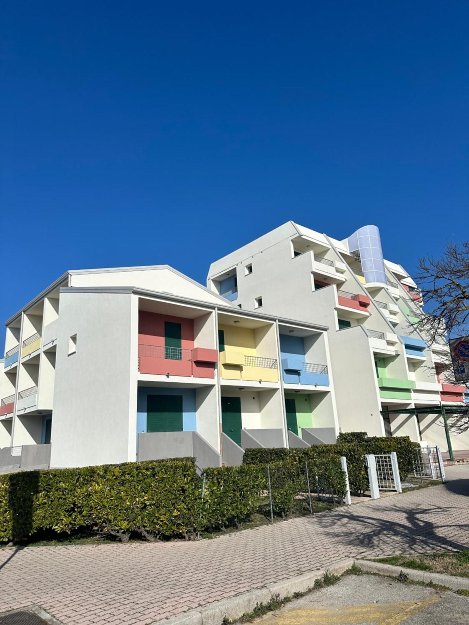 Villaggio Luna Swimmingpool- Agenzia Cocal Caorle Extérieur photo