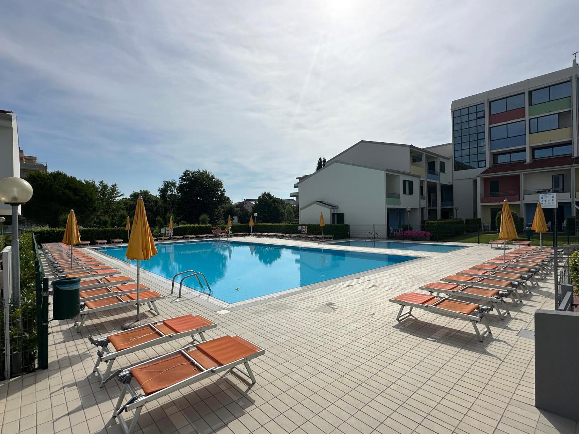 Villaggio Luna Swimmingpool- Agenzia Cocal Caorle Extérieur photo